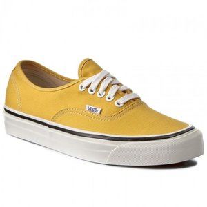 NWOT Mustard/Gold Authentic Vans (Unisex)
